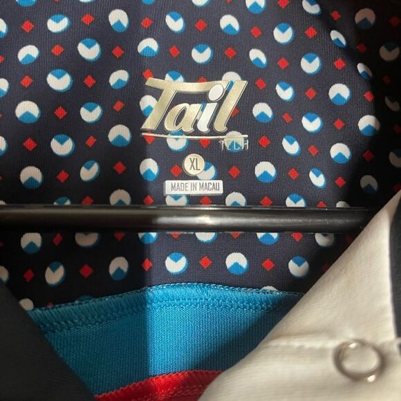 Tail ladies sleeveless navy with white and red dots‎ golf top, size XL NWOT - Picture 6 of 15